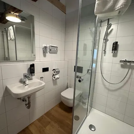 Hopfenhotel Am Adenauerufer
