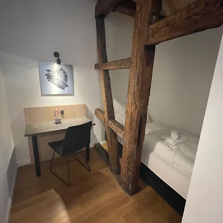 Hopfenhotel Am Adenauerufer 3*