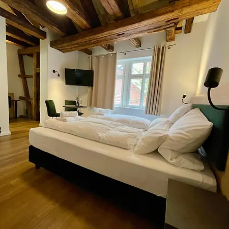 מלון Hopfenhotel Am Adenauerufer באמברג