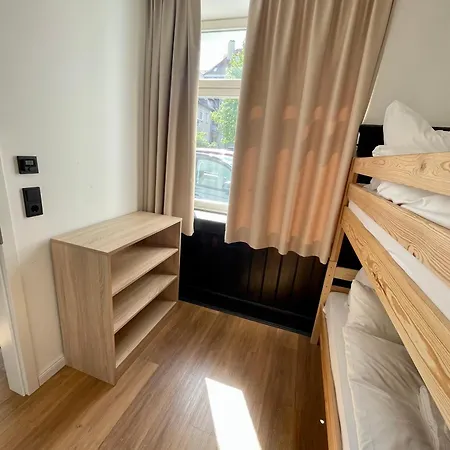 Hotel Hopfenhotel Am Adenauerufer *