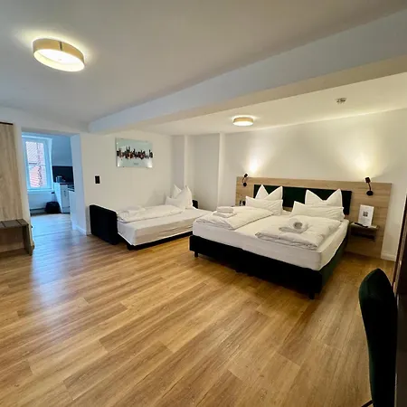 Hotel Hopfenhotel Am Adenauerufer *