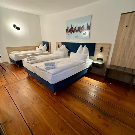 Hopfenhotel Am Adenauerufer Hotel