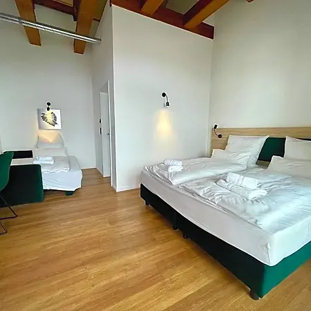 Hopfenhotel Am Adenauerufer Hotel 3*