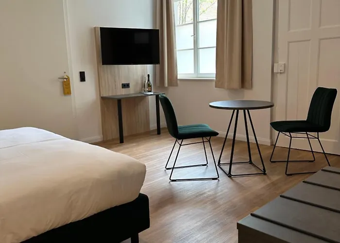 Hopfenhotel Am Adenauerufer Hotel