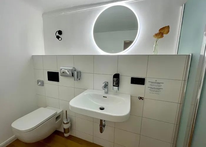 Hotel Hopfenhotel Am Adenauerufer 3*
