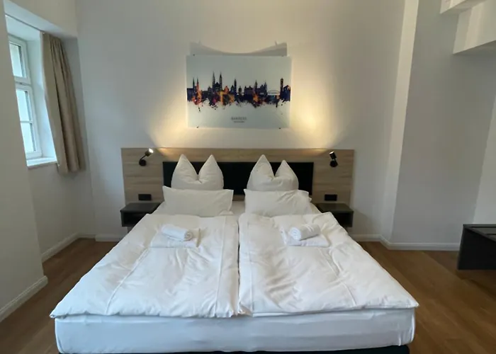 Hopfenhotel Am Adenauerufer Hotel 3*